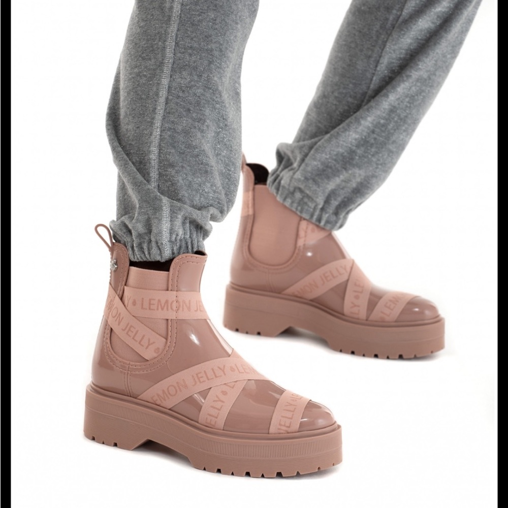 Lemon Jelly boots